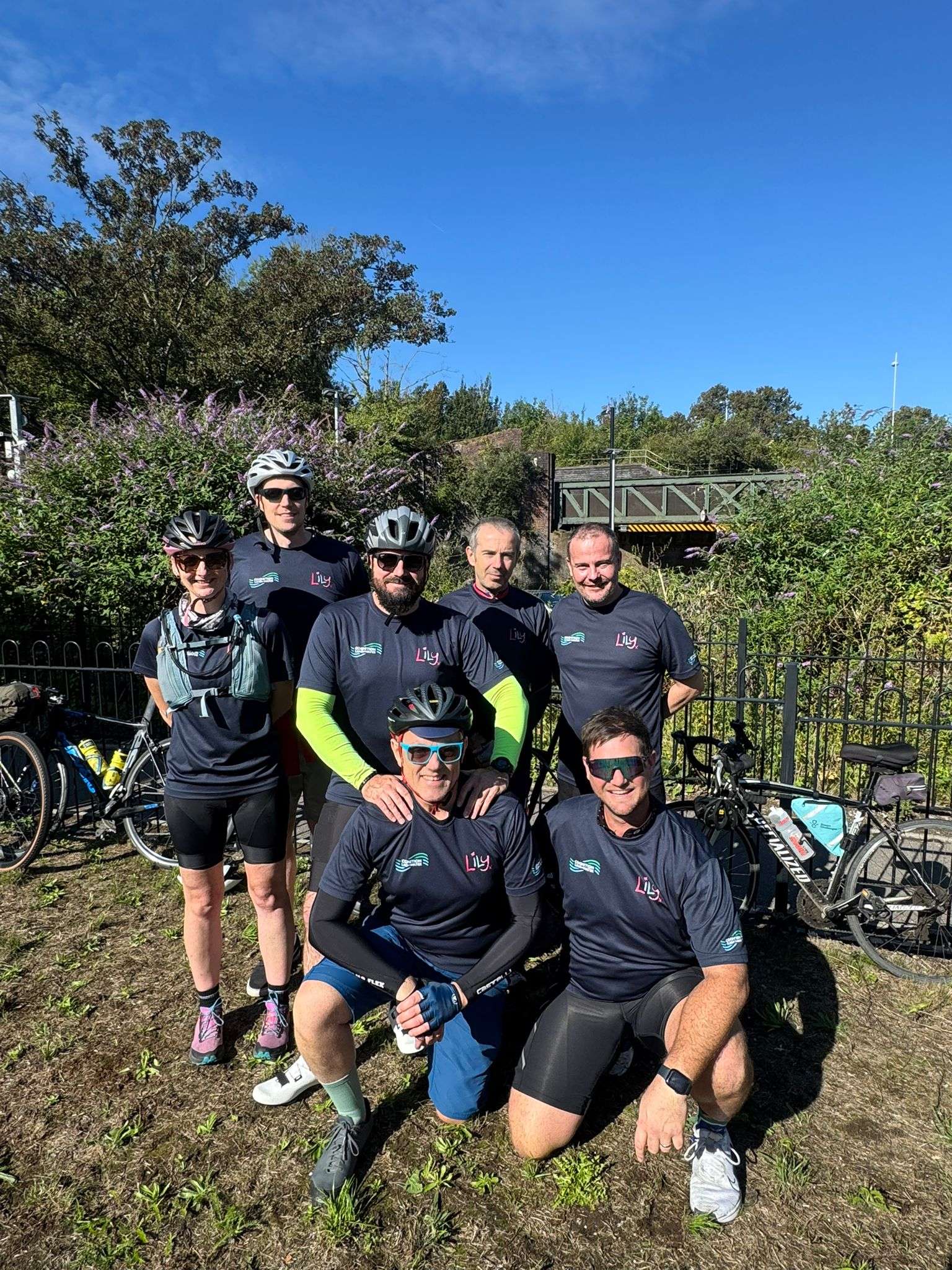 b9ef77ba-1168-407b-b7c0-c2d2f1661113 low.jpg